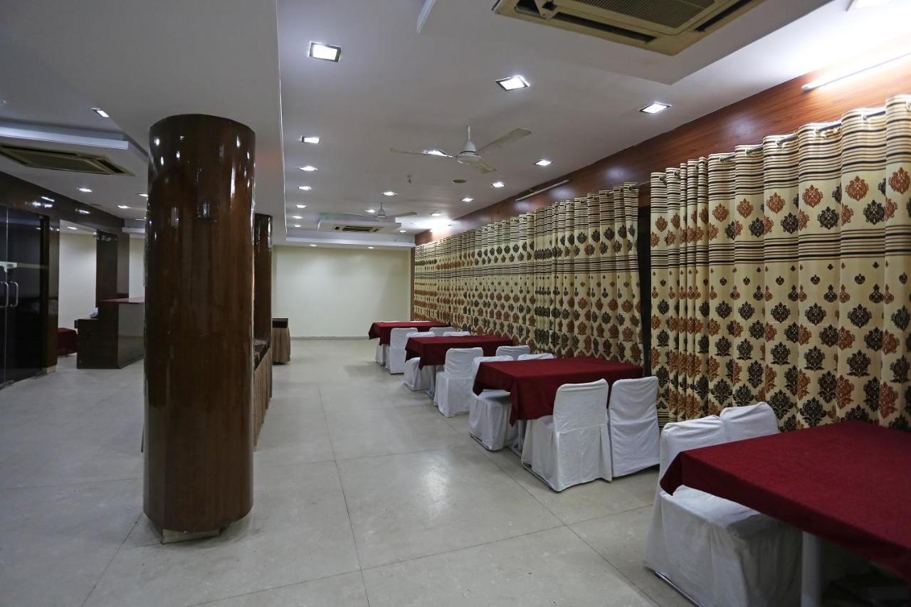 Oyo Hotel Satya Villas Bhopal Exterior photo